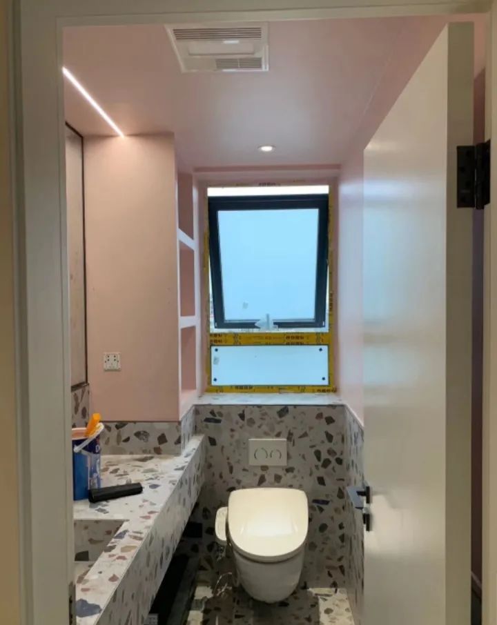 上海 102 平北欧风之家,粉色++ 白色++ 黑色大胆用色,储物空间超强-79