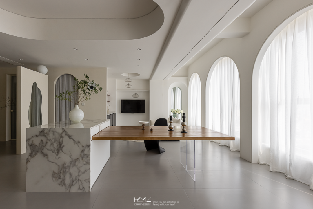 南京华侨广场花艺工作室丨中国南京丨花漾美作·空间设计-17