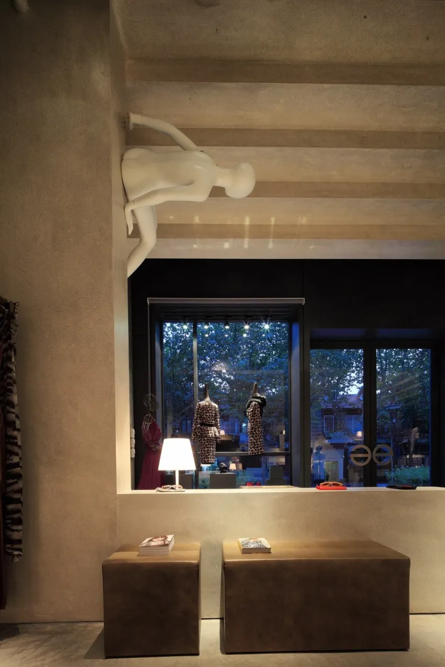 上海新天地“ALTER”概念店-22