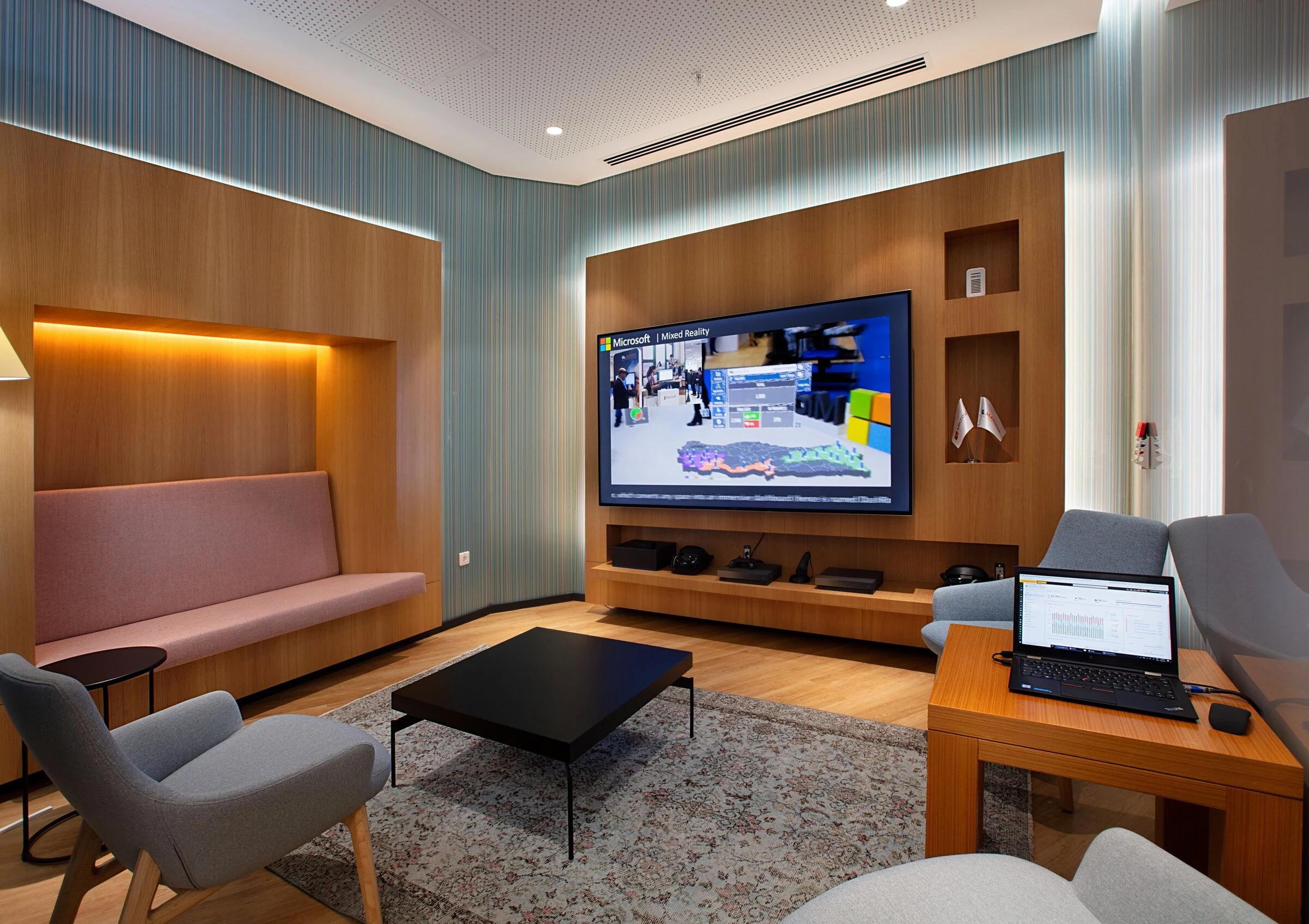 土耳其微软技术中心 · 融入本土特色的地下空间改造-16