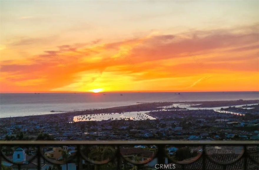 7Sailview-邂逅现代豪宅美学:建筑与室内设计的双重盛宴-42