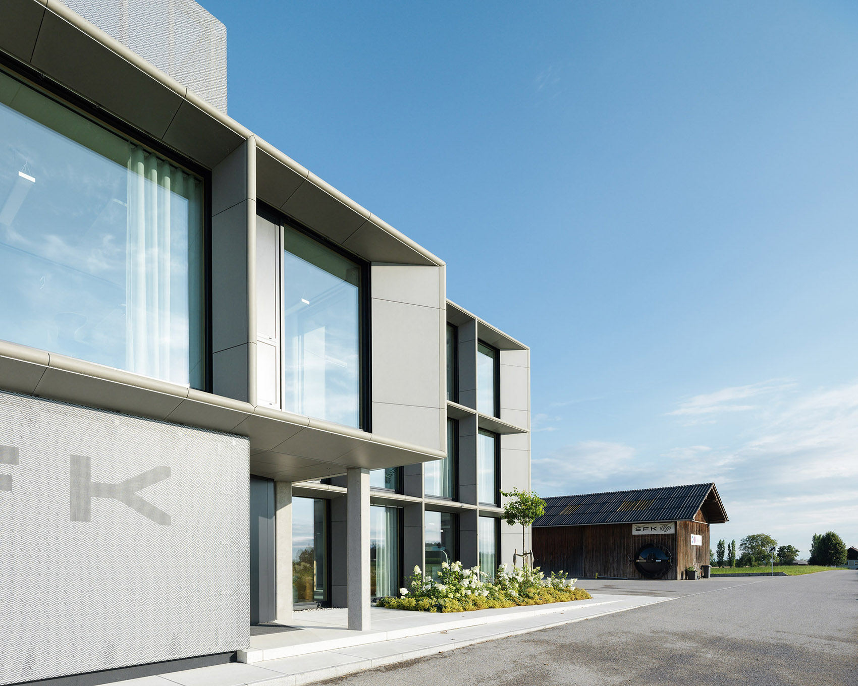 SFK 办公室丨奥地利丨heri&salli-9