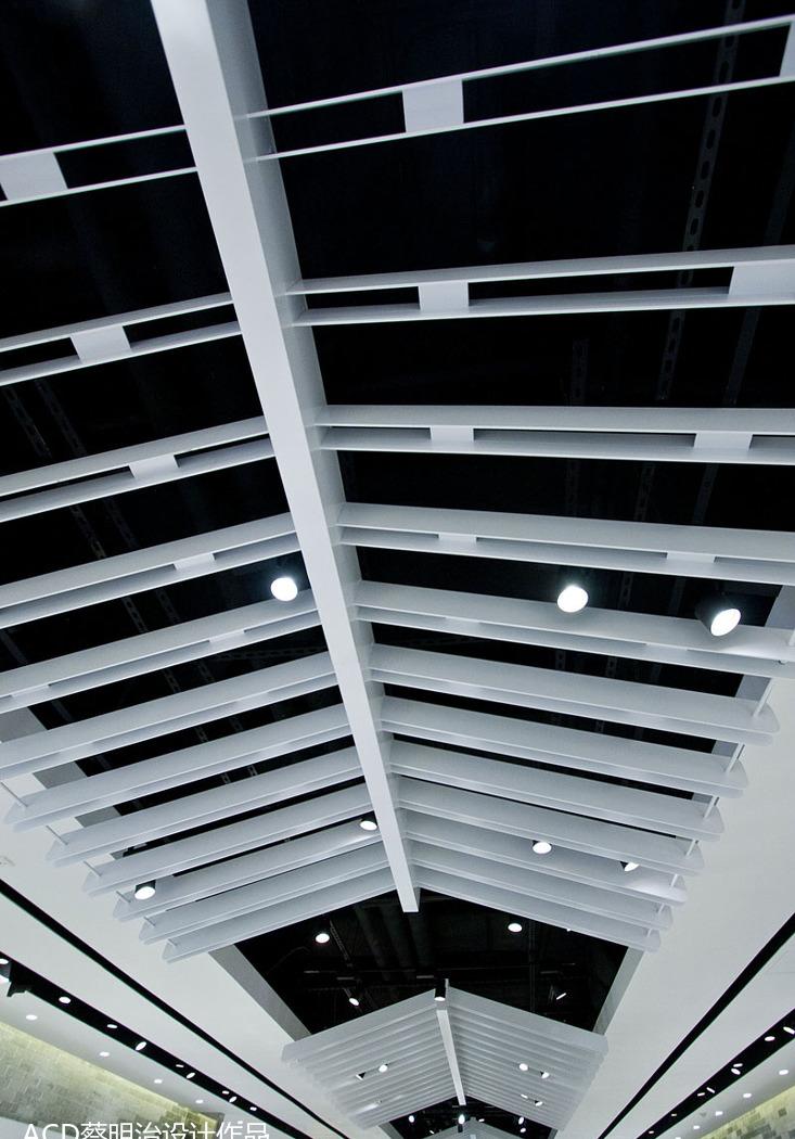 香港 IFC 万宁 Plus 概念店 | 绿色环保设计打造舒适购物空间-20