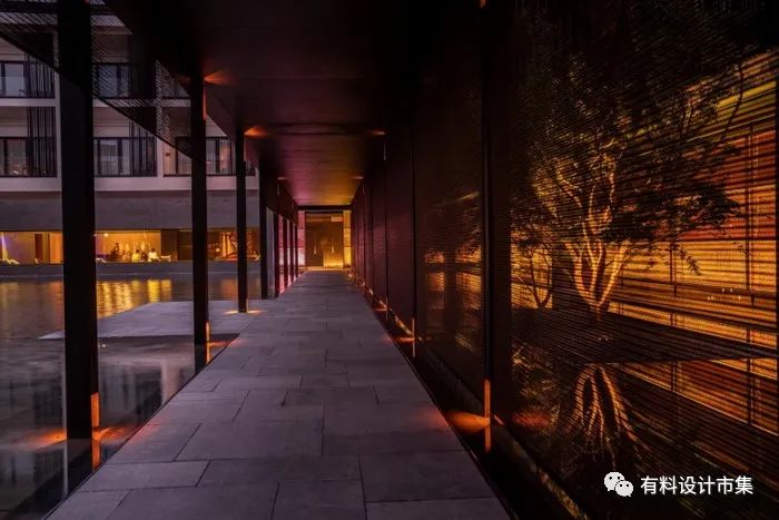 一家住进美术馆里的酒店-57