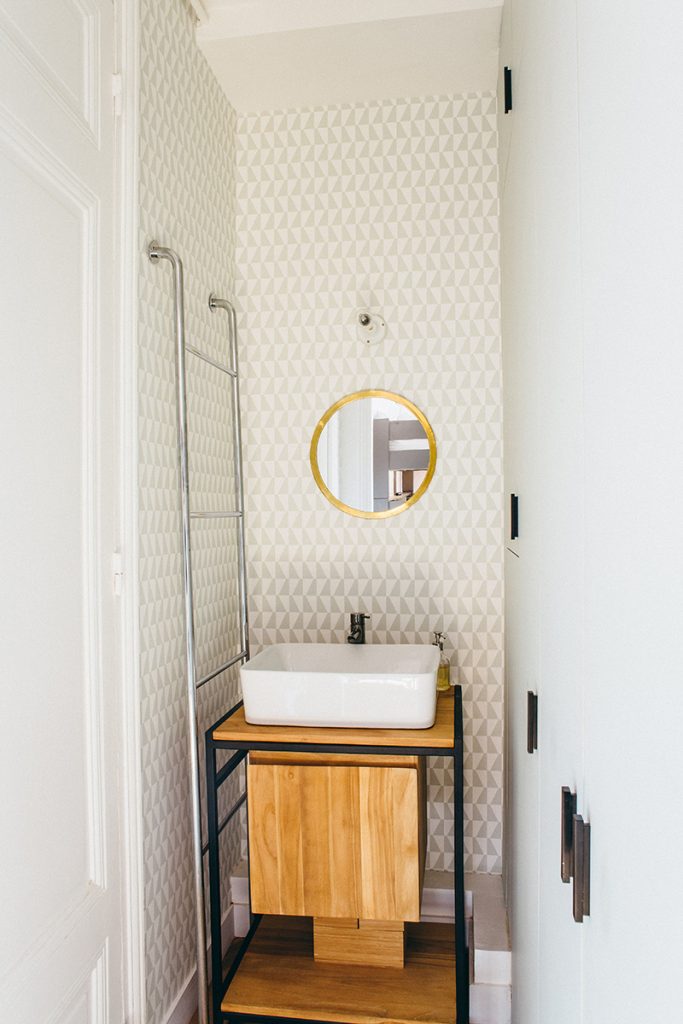 À Tocqueville带花卉图案的公寓丨Camille Hermand-22