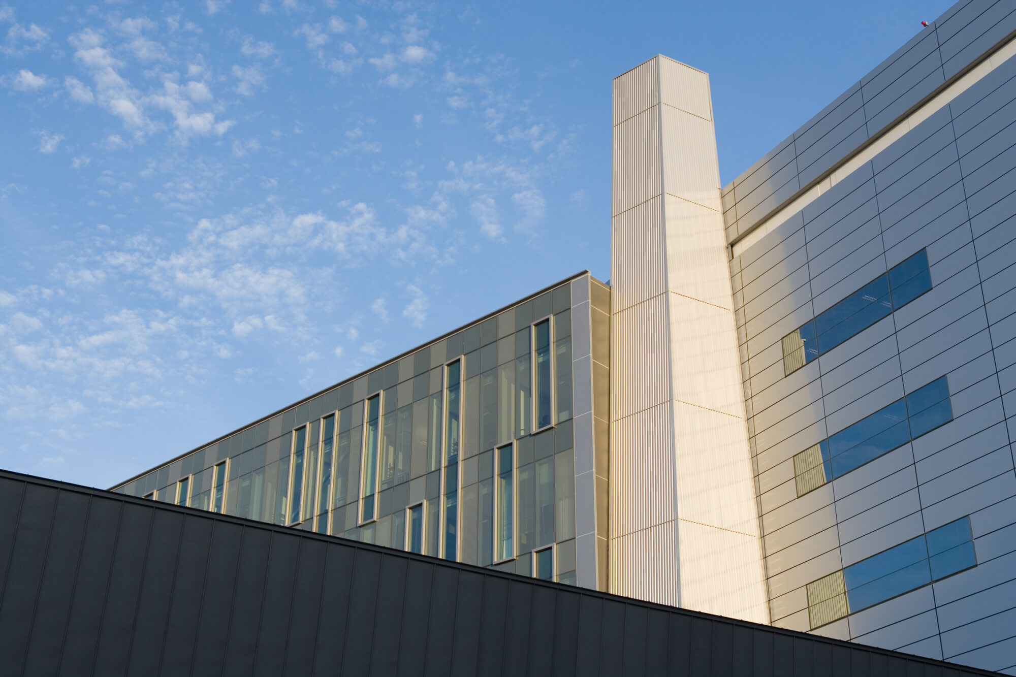 加州大学圣地亚哥分校电信和信息技术研究所 -5