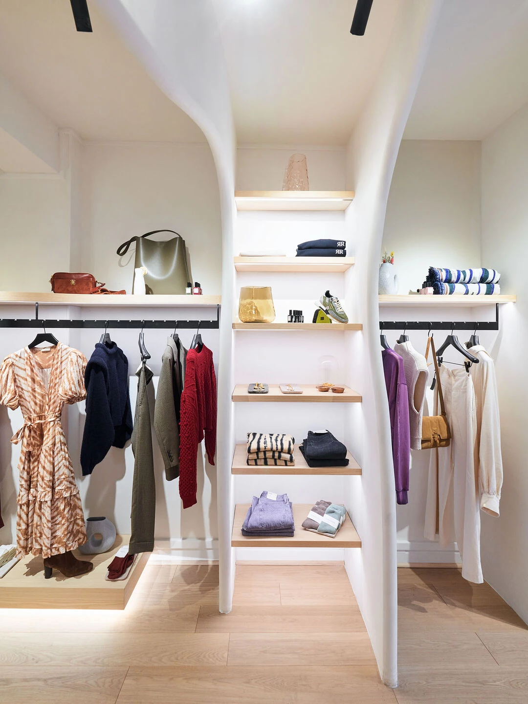 可译为小型妇女商店丨法国巴黎丨JCPCDR Architecture-7