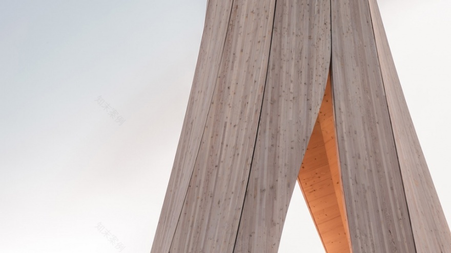 德国乌尔巴赫塔 | 自成型木材的现代建筑表现-45