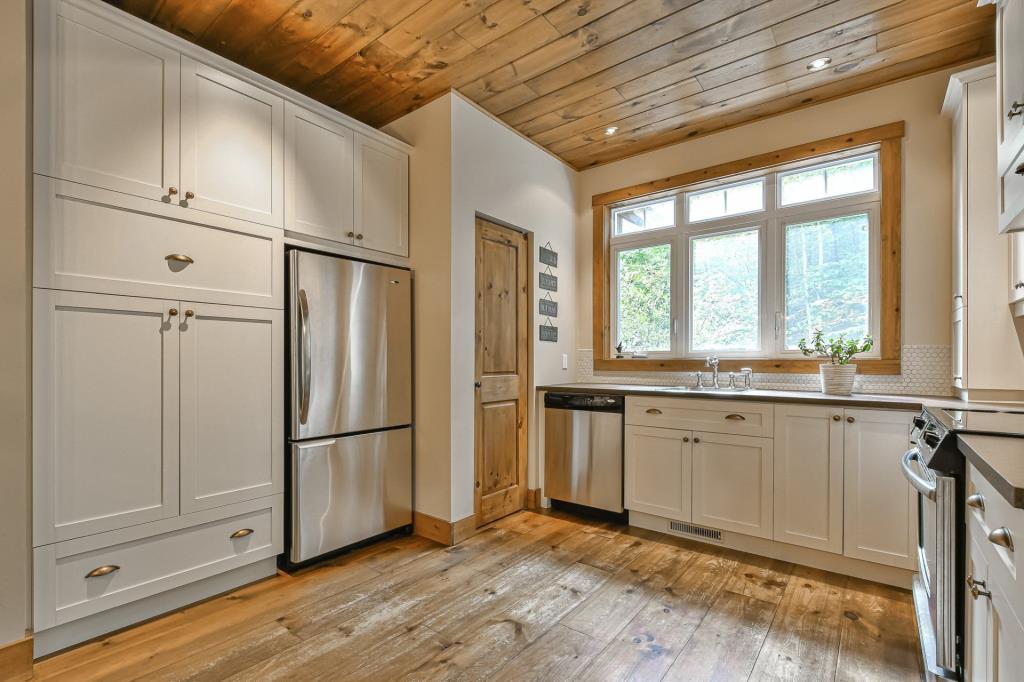 Lac  des  Plages湖畔木屋风格房产丨Joli Joli Design-21