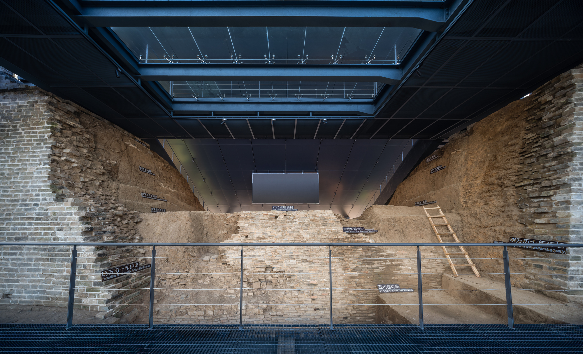 Jingzhou City Wall Archaeological Site Exhibition Pavilion / Qing Studio-37