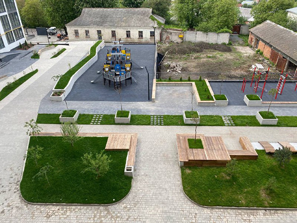 某住宅综合体景观美化项目-11