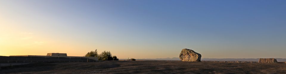 玉门关游客服务中心-4