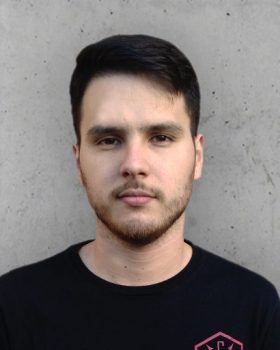 (2018年巴斯克书籍与出版之屋(BaBH)入围终选名单作品) 第n个藏书系列
注:由于Librarynth不是常见组合词汇,如果这里nth不是特殊用法的话,Librarynth可能是第n个藏书系列这样的意思;FINALISTA有进入决赛者、入围终选名单者的意思,结合BaBH 2018推测这里可能是相关奖项入围终选的作品;BaBH未查询到很明确中文对应,暂按巴斯克书籍与出版之屋推测以上整体仅供参考,实际需根据更多背景信息确认 丨美国