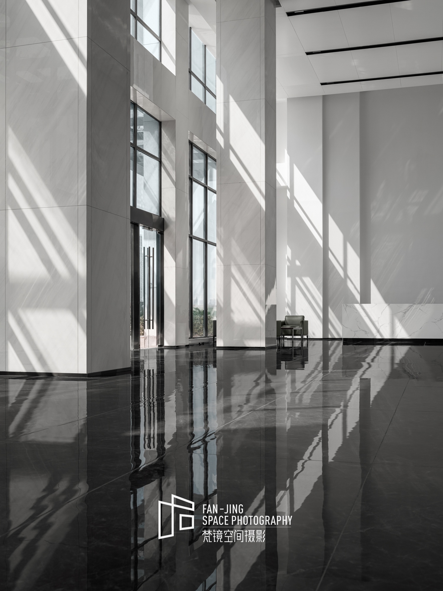 梵镜建筑空间摄影 | 光庭信息总部-10