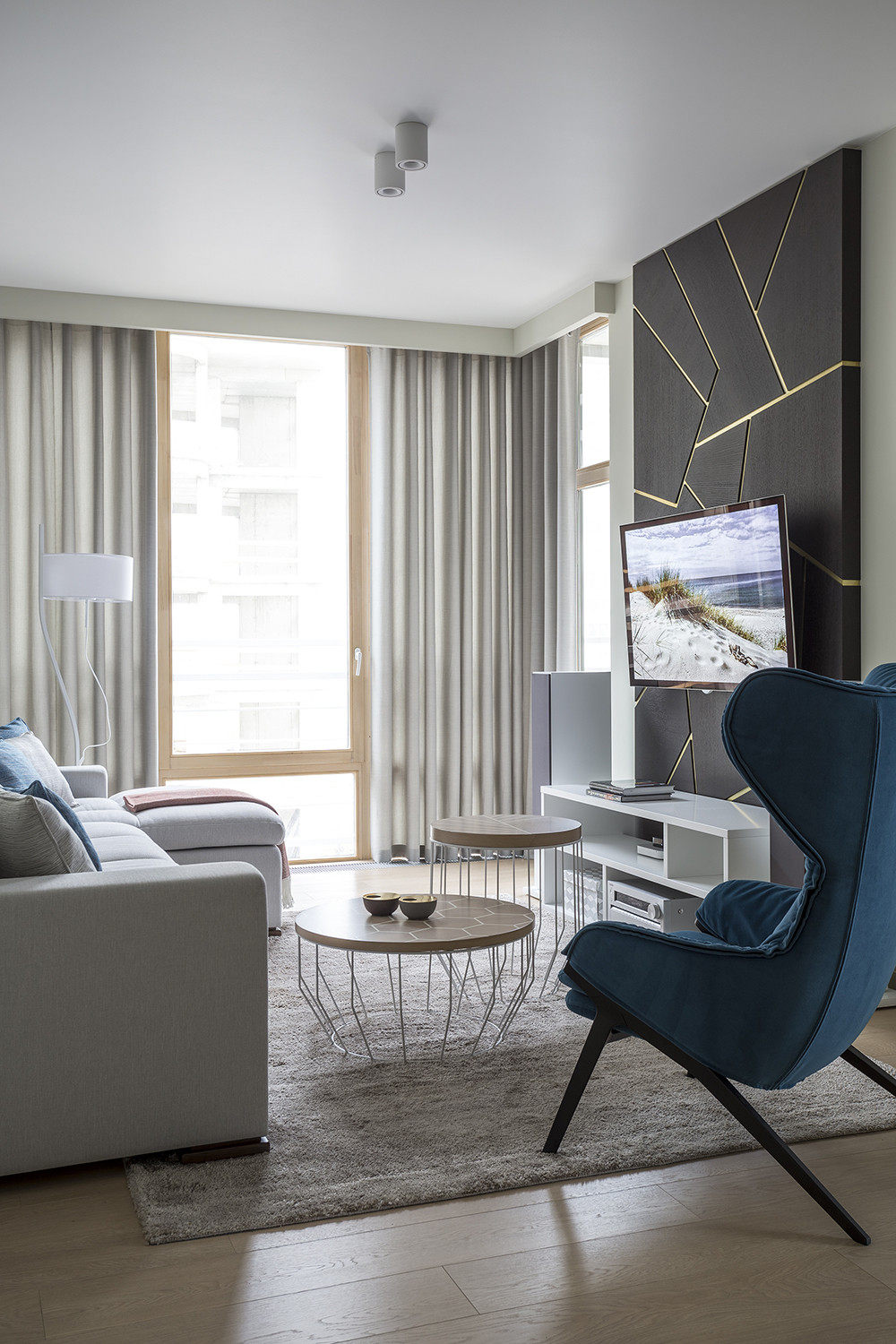 多功能角落窗设计案例丨ELLEdecoration-8