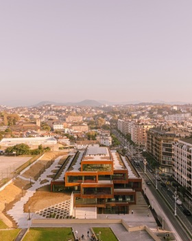 “美食开放生态系统”丨西班牙丨BIG设计