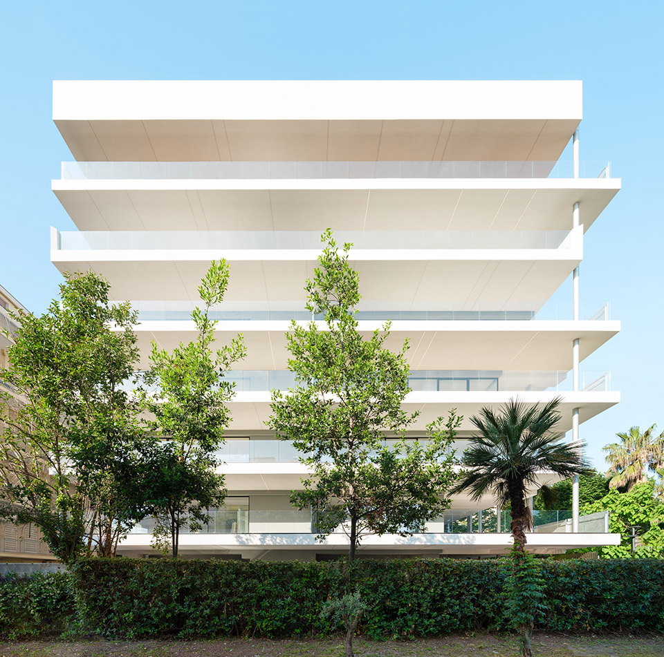 De Amicis 154号公寓楼丨意大利丨Giovanni Vaccarini Architetti-3