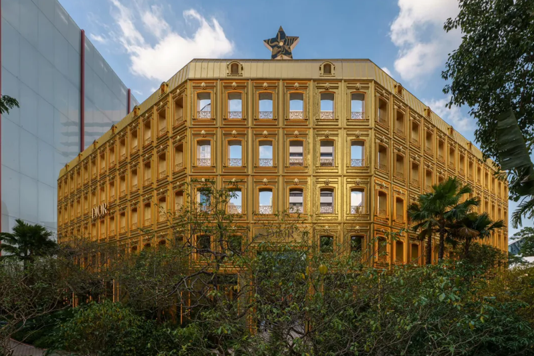 Dior 快闪店「黄金屋」丨泰国曼谷丨Dior 视觉营销创意总监 Luca Albero-14