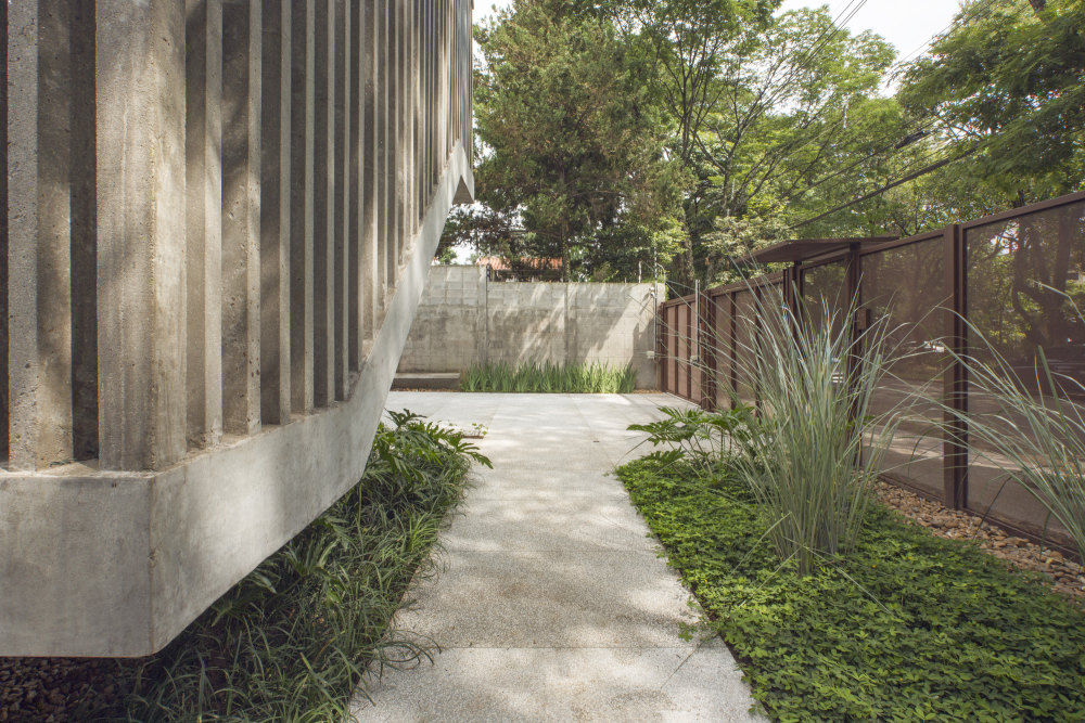 巴西 70 年代风格住宅翻新-25