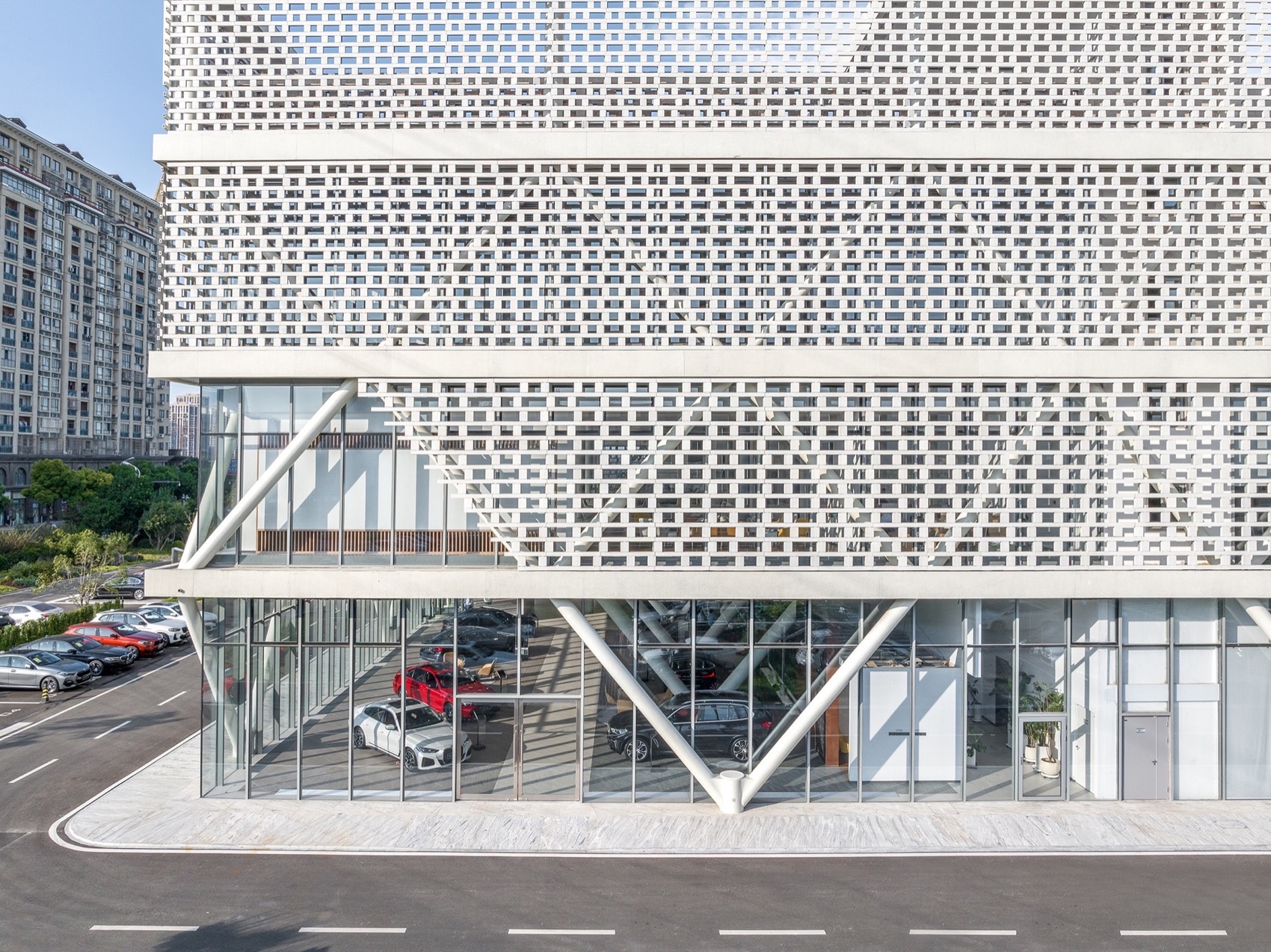 无锡锡宝行 4S 店丨中国无锡丨非常建筑-33