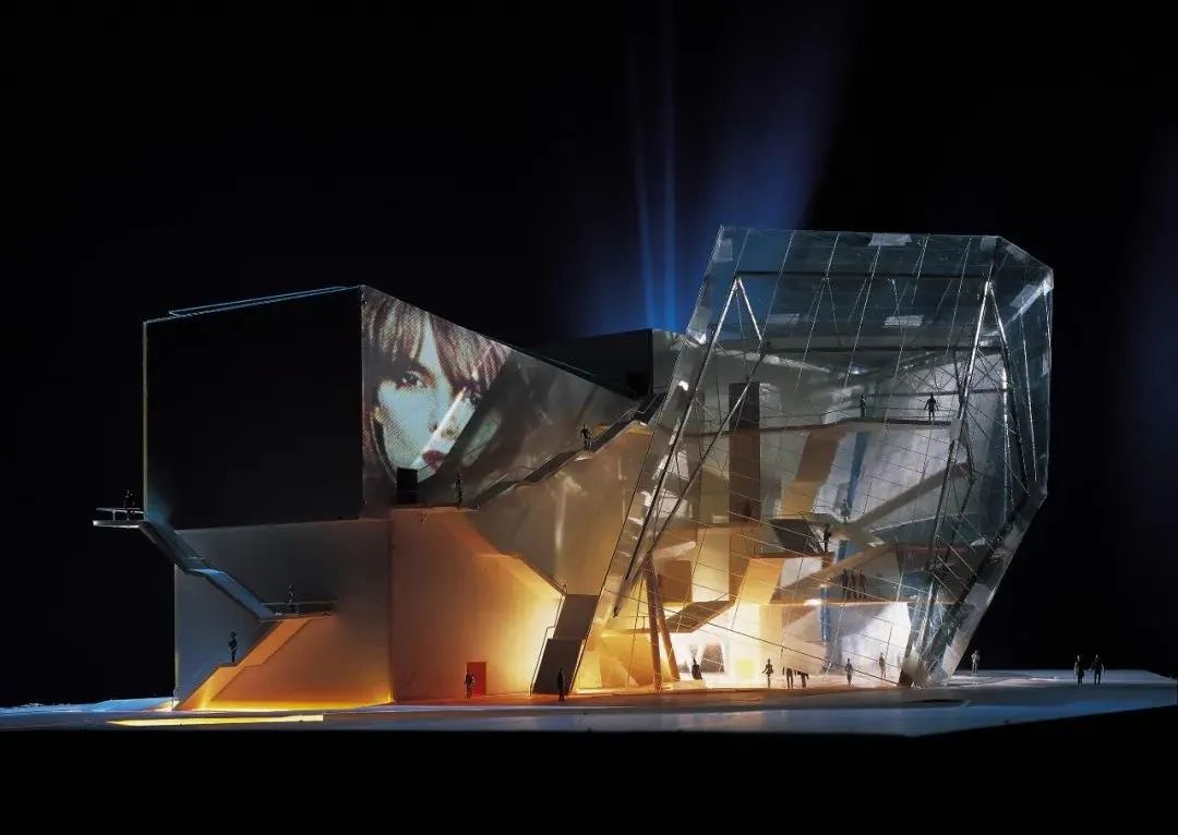 德累斯顿 UFA 电影中心丨德国德累斯顿丨蓝天组-7