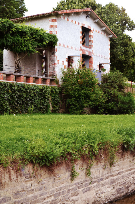 融合户外空间的 Embarquement 家具设计-17