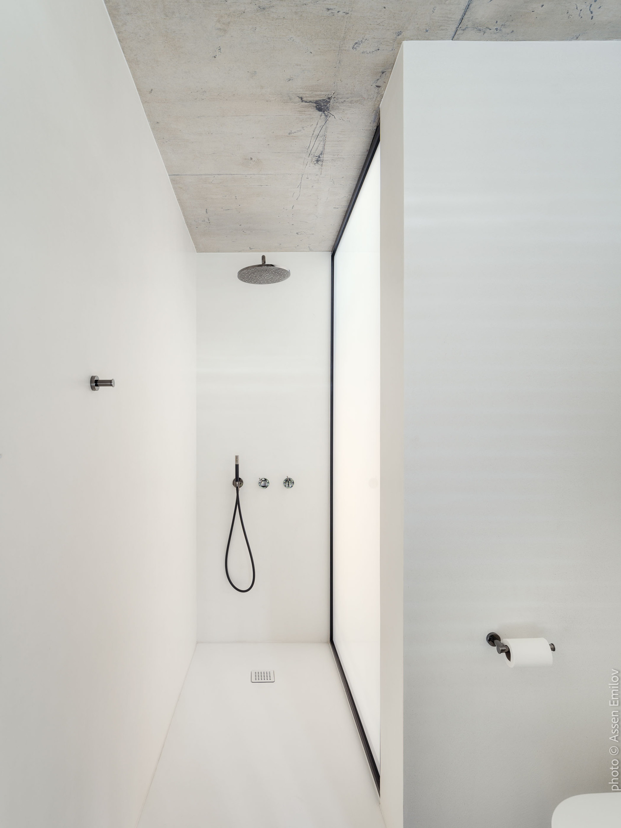 旭日草地之屋丨保加利亚丨I,O architects-30