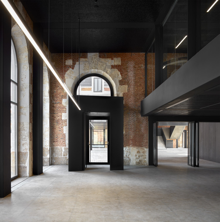 Burgos Railway Station Refurbishment  Contell-42