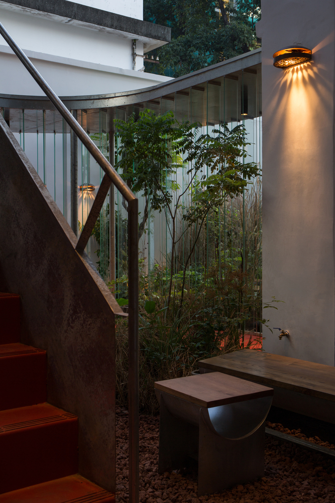 越南 Okkio Duy Tan Caffe 咖啡店设计丨越南胡志明市丨sgnhA-46