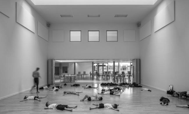 剑桥大学附属小学丨英国剑桥丨Marks Barfield Architects-56