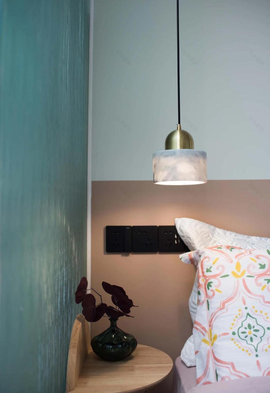 复古阁楼变精致星空浴室,专业设计实现泡澡看星星梦想-42