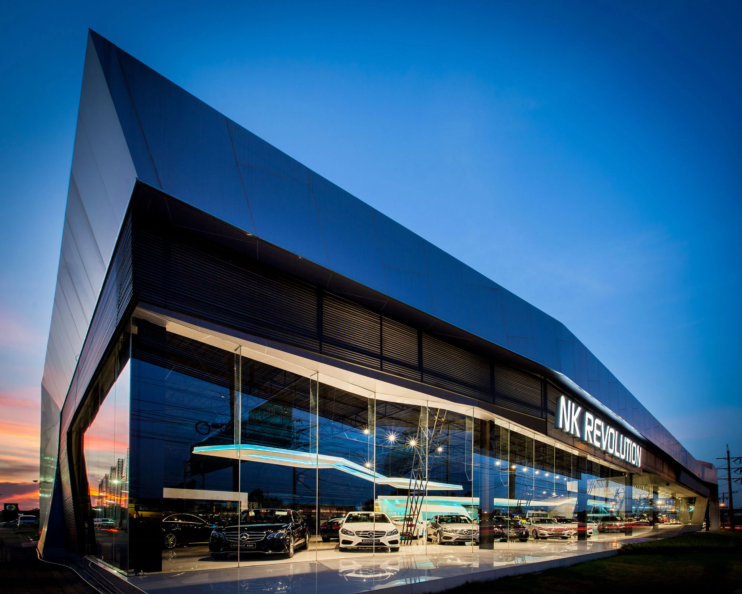 NK Revolution 汽车展厅丨泰国曼谷丨VaSLab Architecture-18