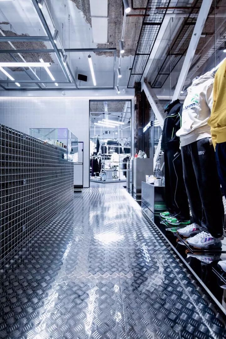 【202期】 最新创意零售空间设计-26