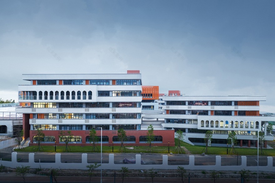 台山市广旭实验学校丨中国江门丨山东建筑大学建筑城规学院象外营造工作室-34