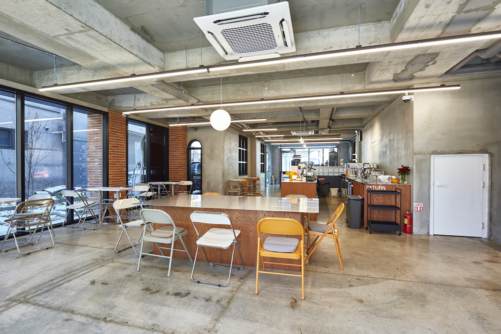 现代简约咖啡厅 | 洛斯廷咖啡室内设计-5