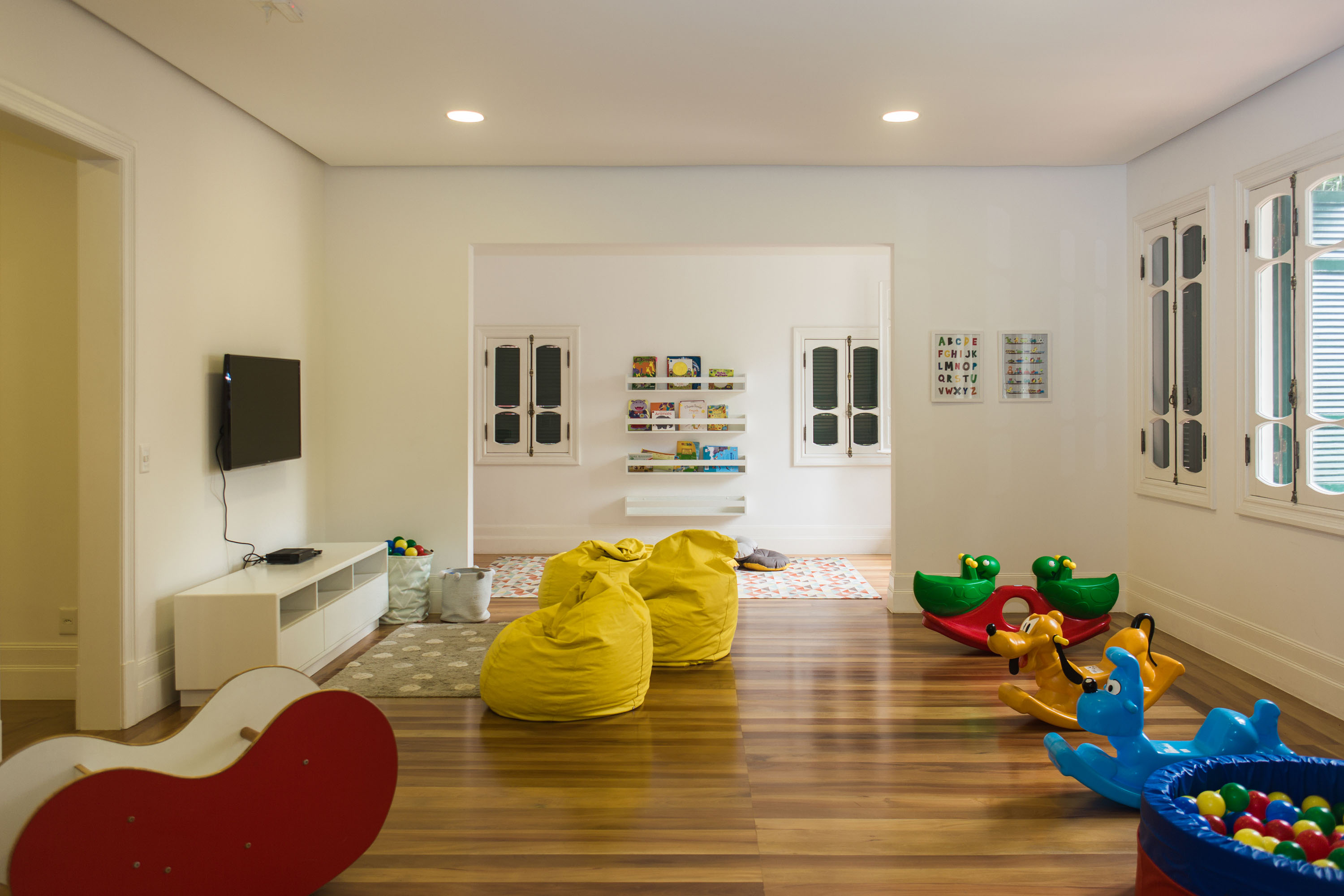 Gabriel dos Santos 大楼丨MDAD-24