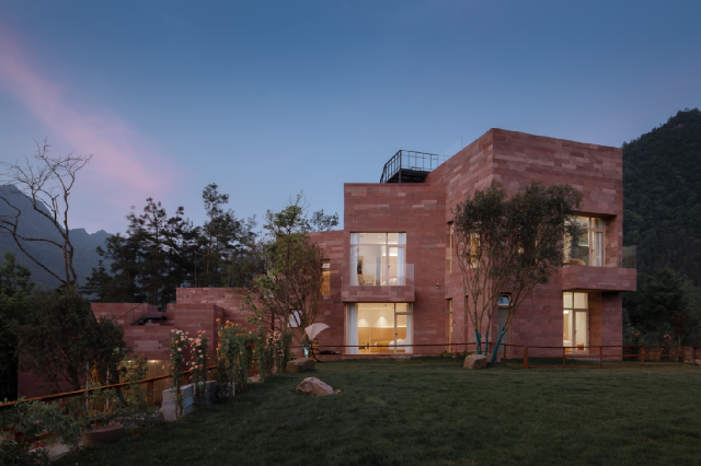 张家界山谷间的红色石屋丨中国张家界丨素建筑设计事务所-42