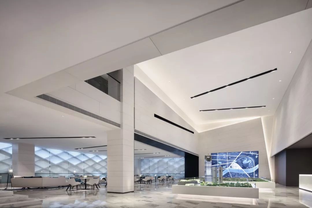 几何律动中的莆田正荣销售中心-15