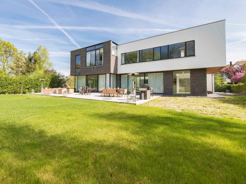 Magnificent Property in Belgium-0