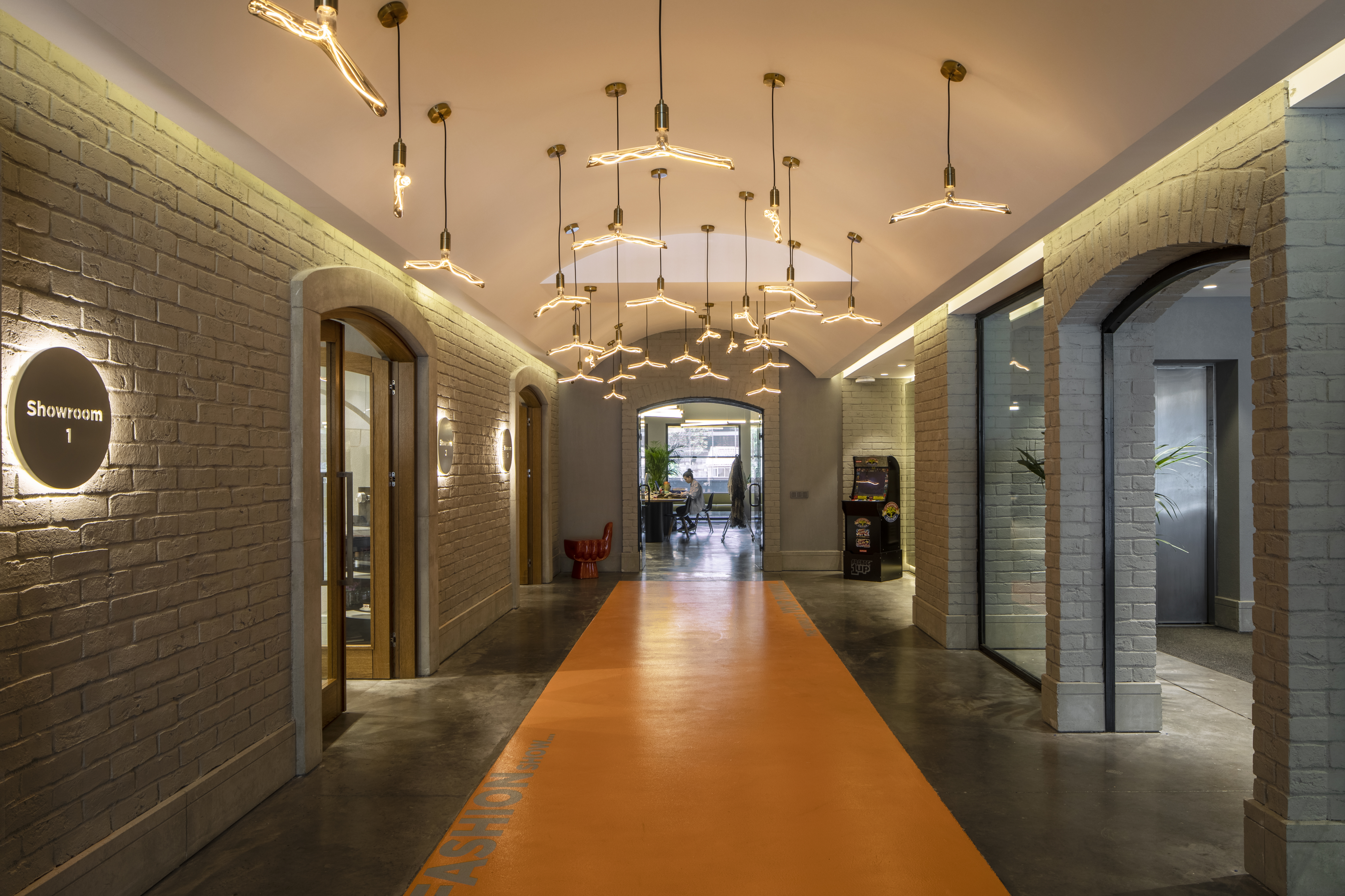 Elissa Stampa Bomonti Office-15