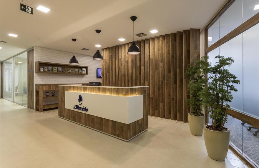 J.Macêdo 办公室 | 自然与工业风格的完美融合-2