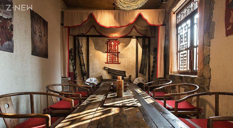 《传奇》游戏特色融入长沙盟重烧烤店设计，展现独特室内空间-22