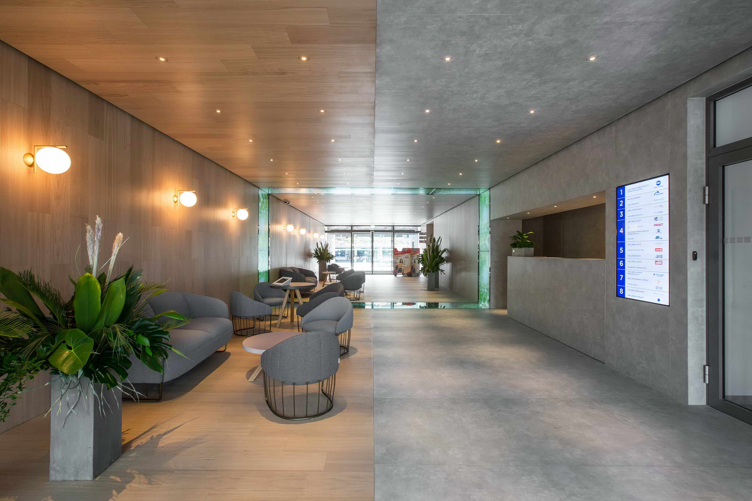 动静之间 | 立陶宛 YCL 工作室的室内设计-7