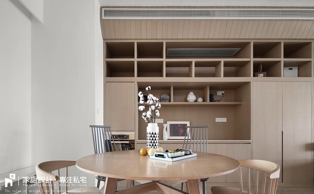 三代同堂的 252㎡幸福居所 | 自然木色与艺术气息的完美融合-9