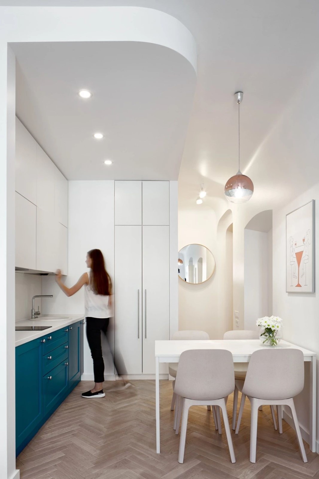 乌克兰 27㎡简约小宅，功能齐全且精致舒适-10