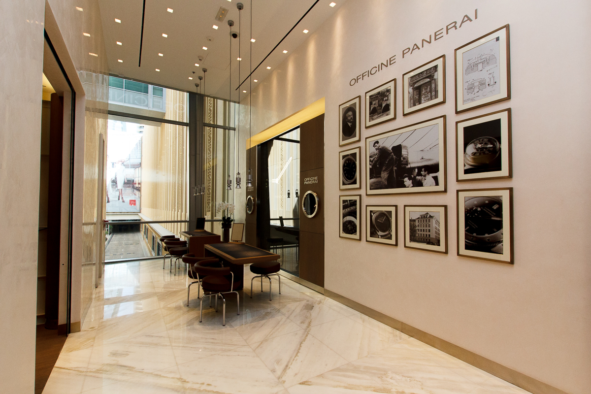 迪拜购物中心 Officine Panerai 精品店-13