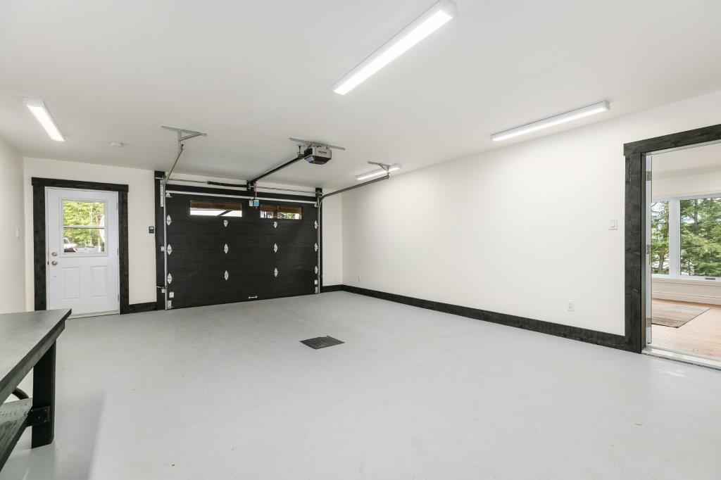 LacBrome地区农舍风格新住宅丨加拿大魁北克丨Joli Joli Design-35