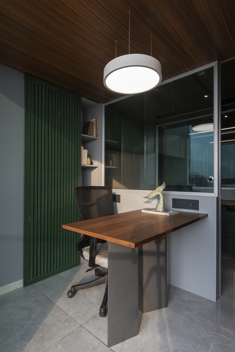 印度 Jitendra 电气公司办公室设计丨Squelette Design-20