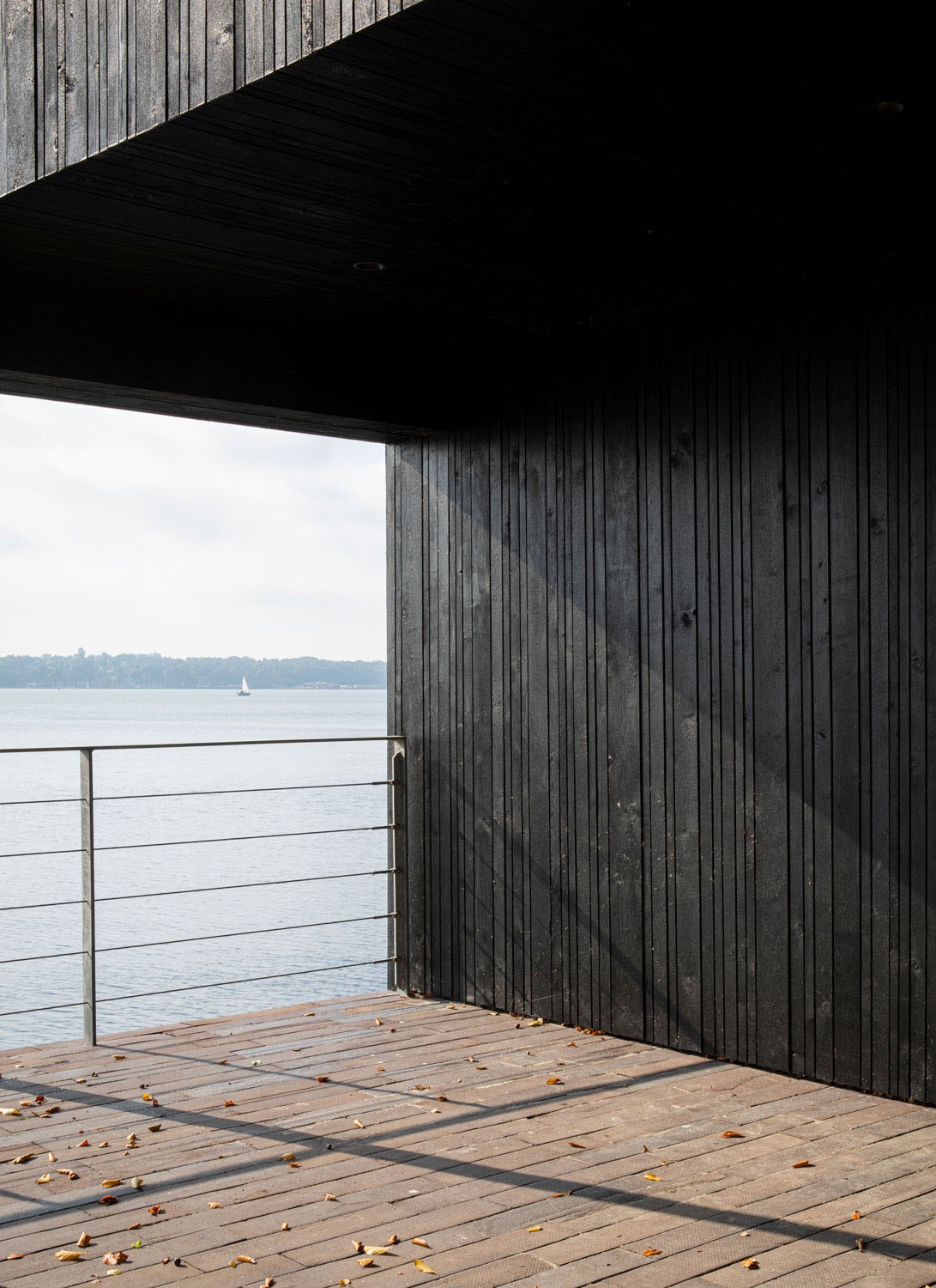 峡湾船屋丨Norm Architects-7