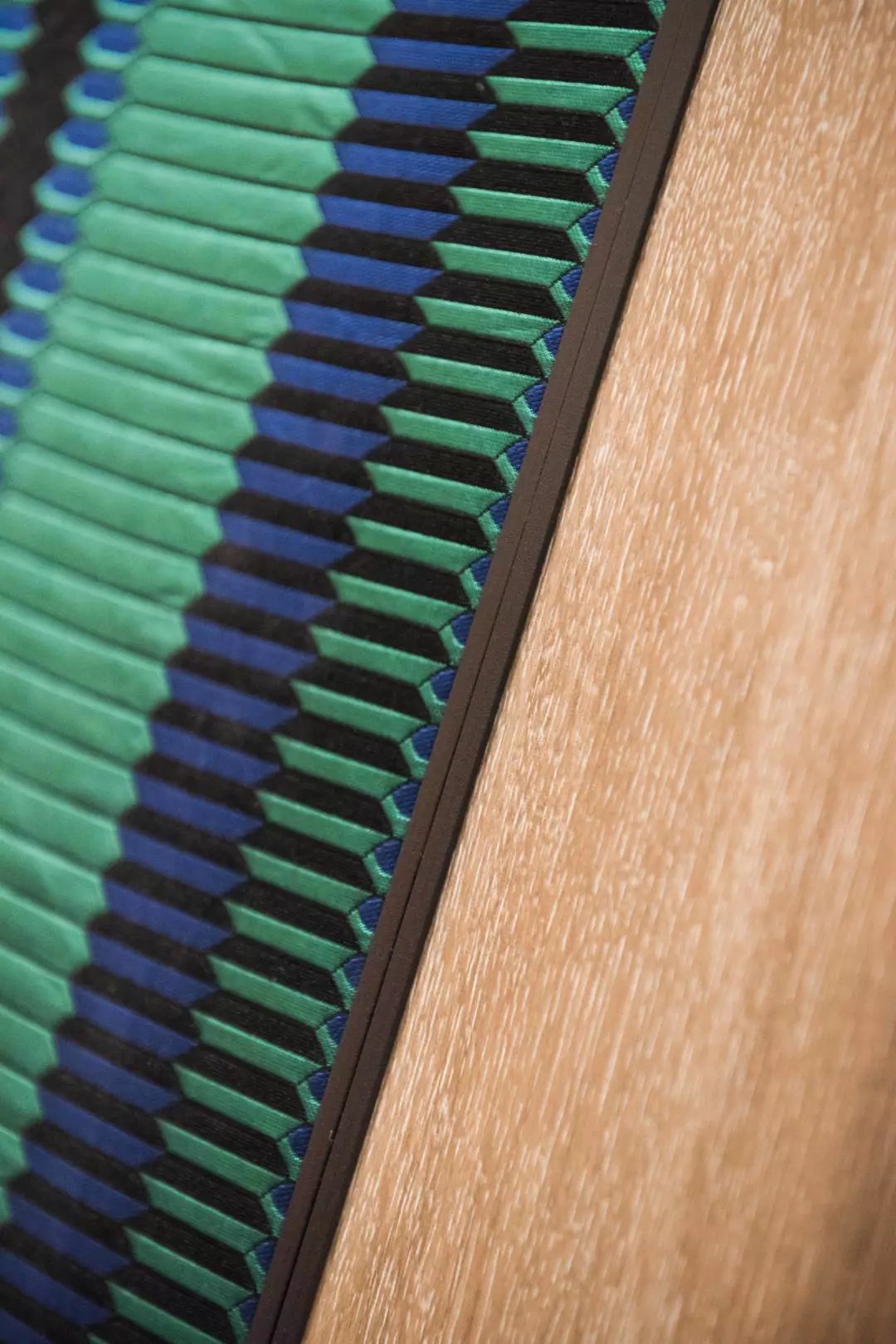 像对待奢侈品一样对待木种，安信地板让“木与家”发生更多可能-88